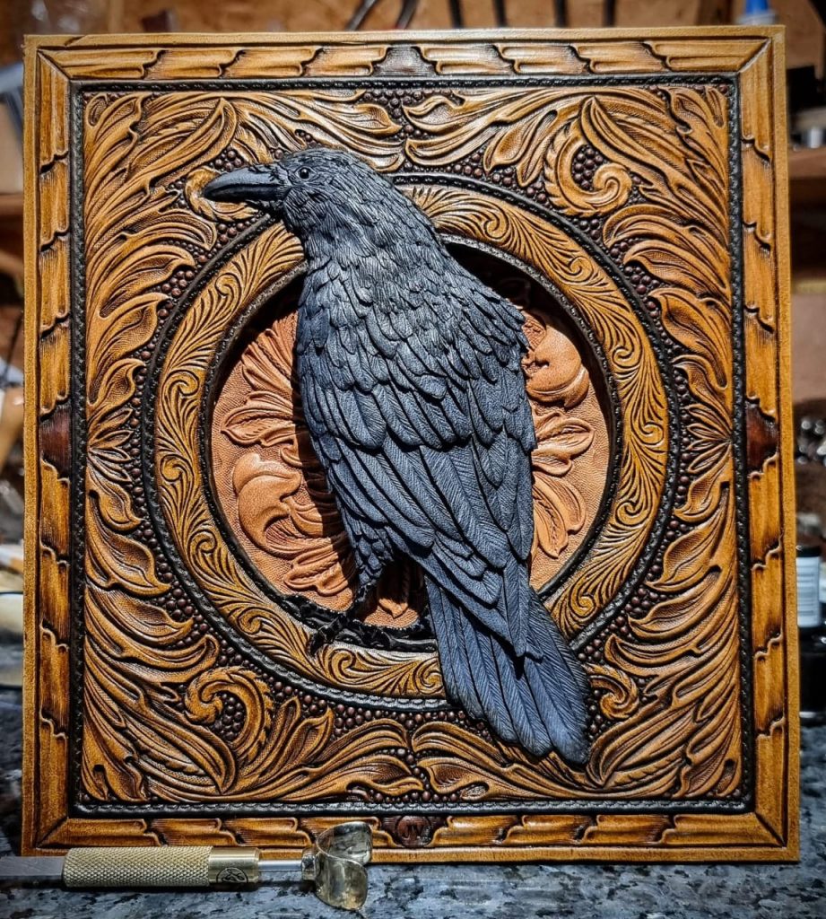 Ukir kulit tingkat lanjut Embossing Leather Carving by Iurgen Volbach